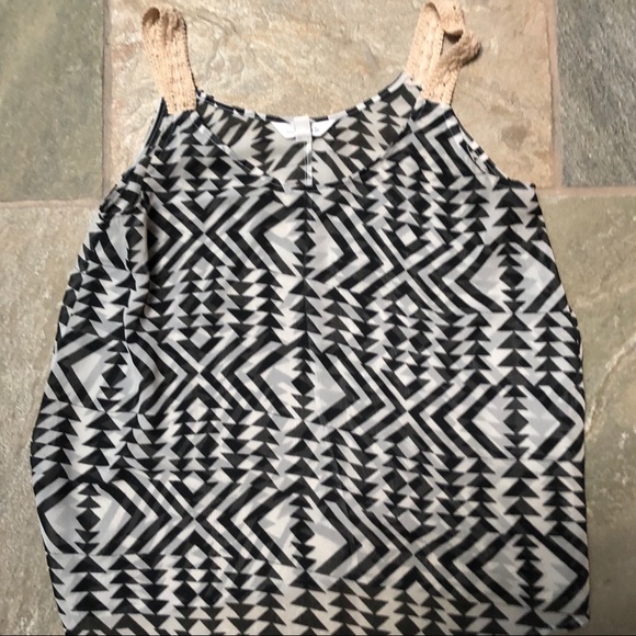 Tribal tank top - Picture 1 of 4